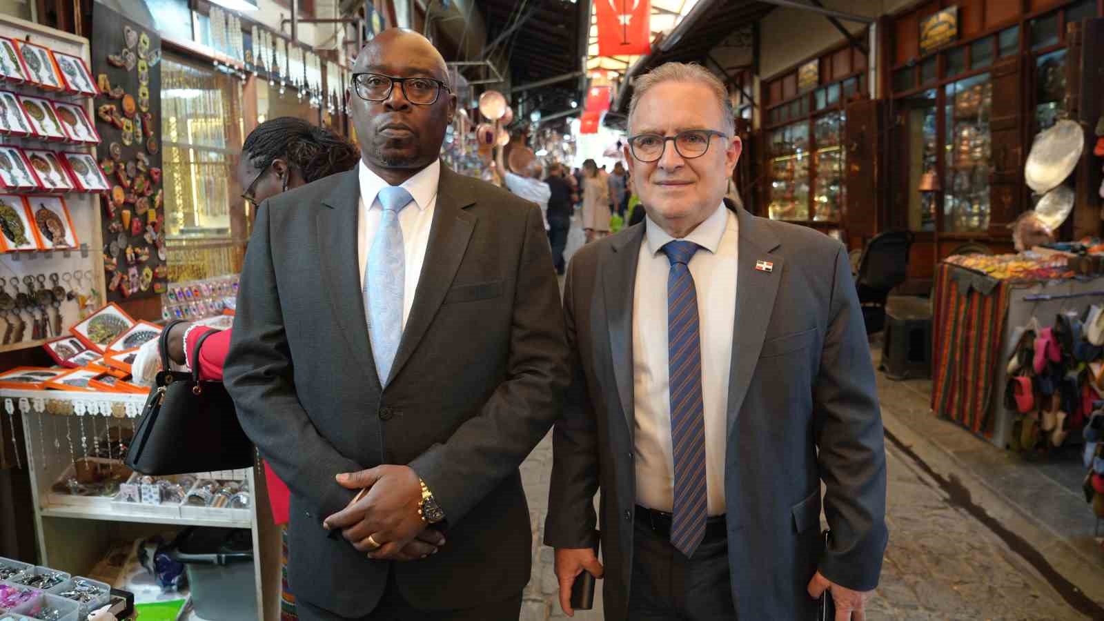 Dominik ve Kenya Büyükelçileri Gaziantep’e hayran kaldı