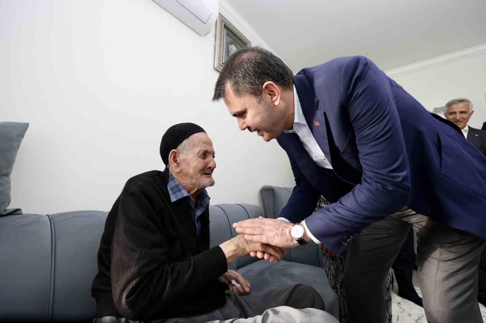 Bakan Kurum: "Her ev huzura kavuşana kadar yanınızda olacağız"