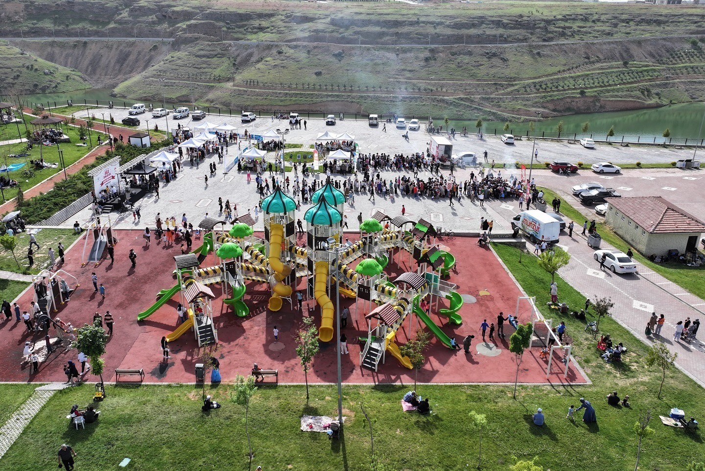 Yeşilyurt Aile Şenlikleri’nde coşku zirveye çıktı