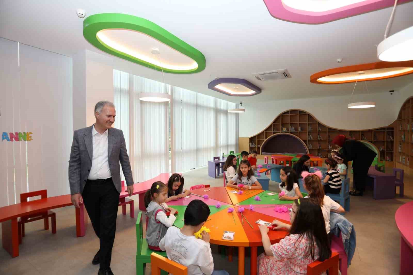 Miniklerden annelerine s&uuml;rpriz
