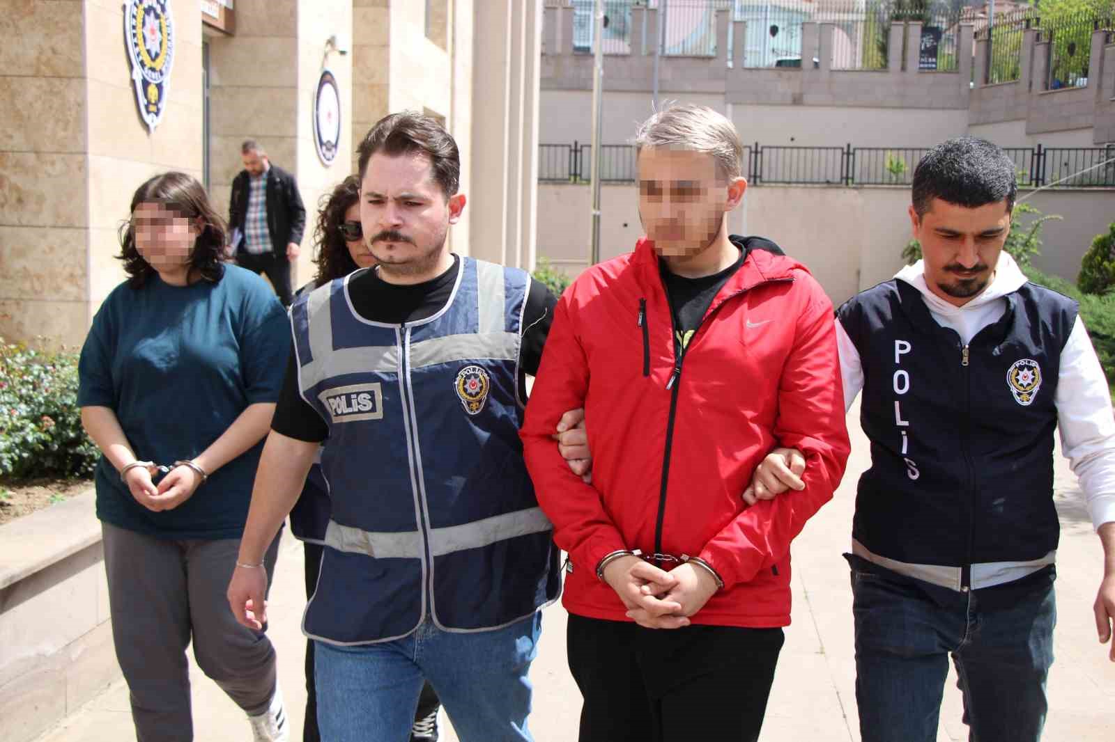 Amasya’da 2 milyon TL’lik altın bulunan çelik kasa çalındı: Torun, damat ve damadın kardeşi yakalandı