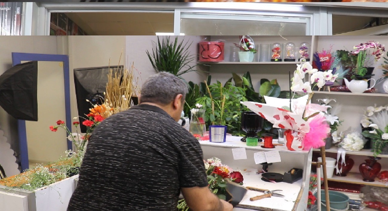 Çiçekçilerde yoğunluk yaşandı
