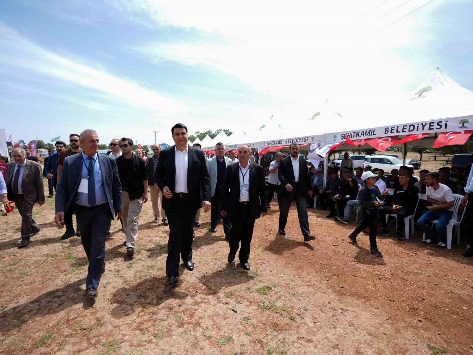 Başkan Yılmaz&rsquo;a Rışvanlardan sevgi seli
