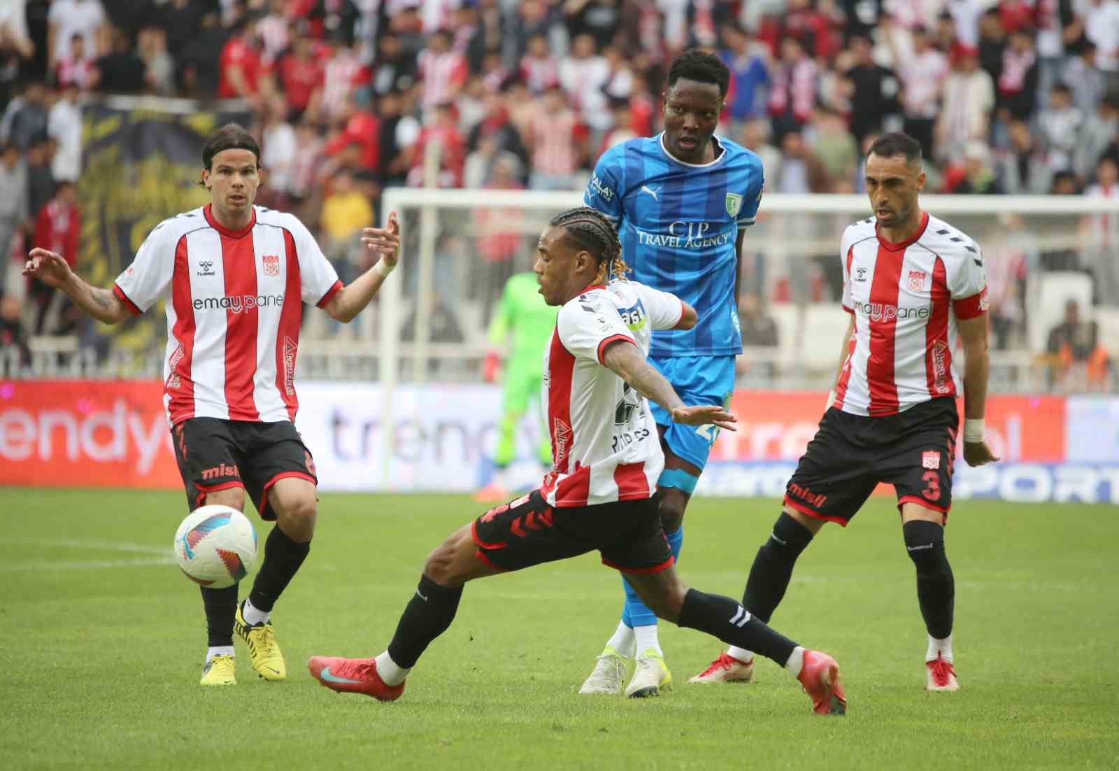 Trendyol Süper Lig: Sivasspor: 0 - Bodrum FK: 0 (Maç sonucu)