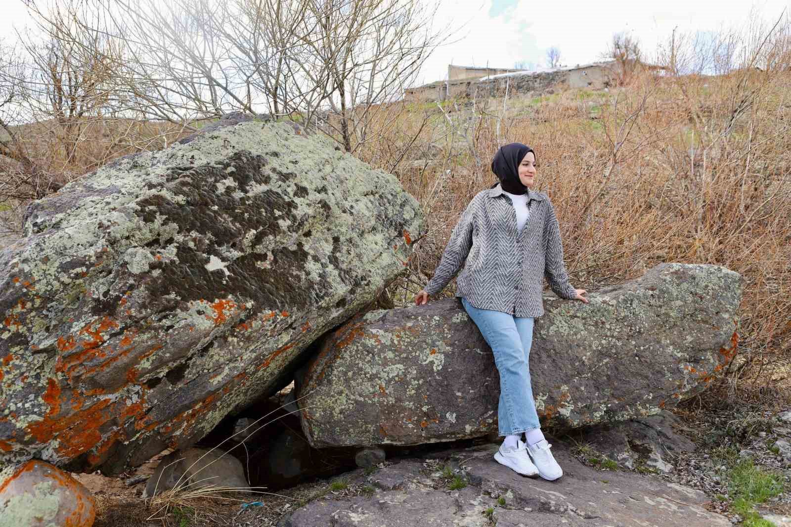 Ağrı’nın saklı güzelliği Bekiran Şelalesi baharda güzelliğiyle mest ediyor
