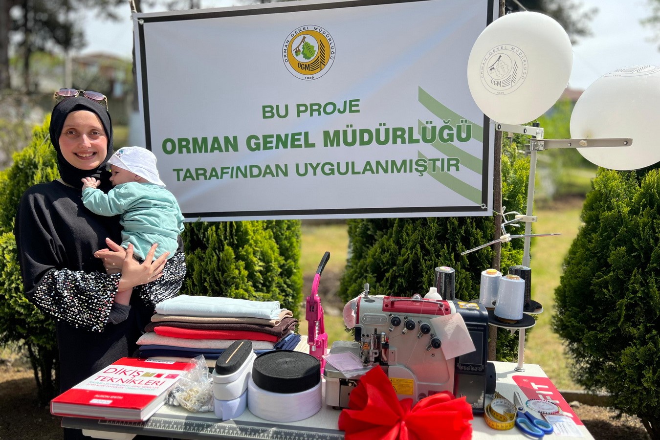 Orman köylüsü 11 kadınlara dikiş makinası