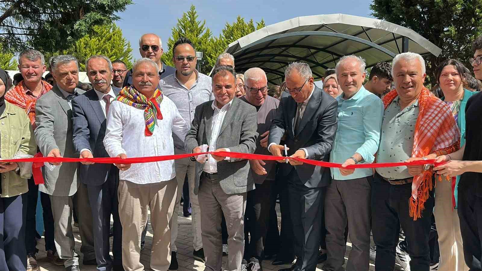 Kıl çadırda yılsonu etkinliği
