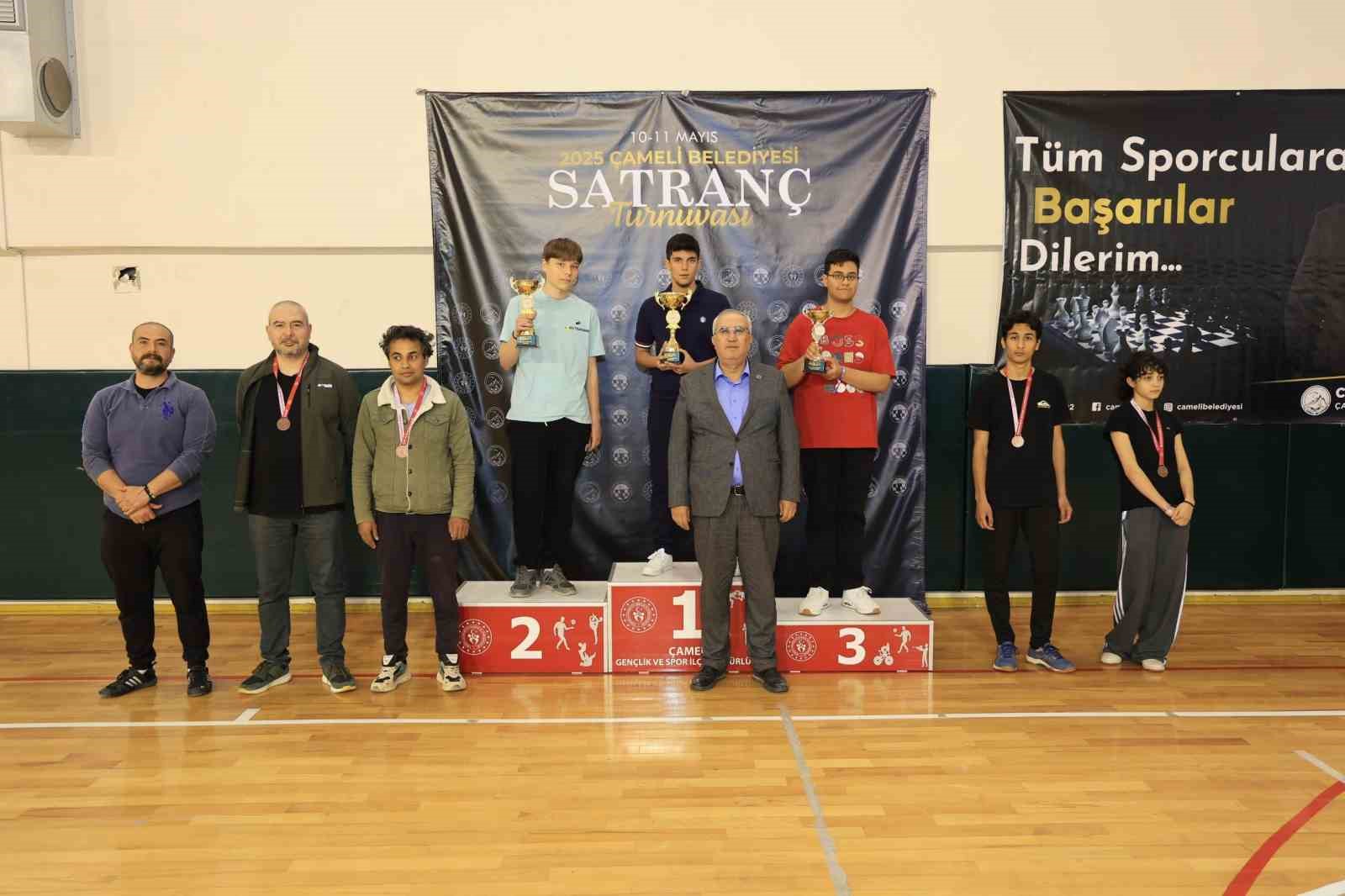 Çameli 19 Mayıs Satranç Turnuvası tamamlandı
