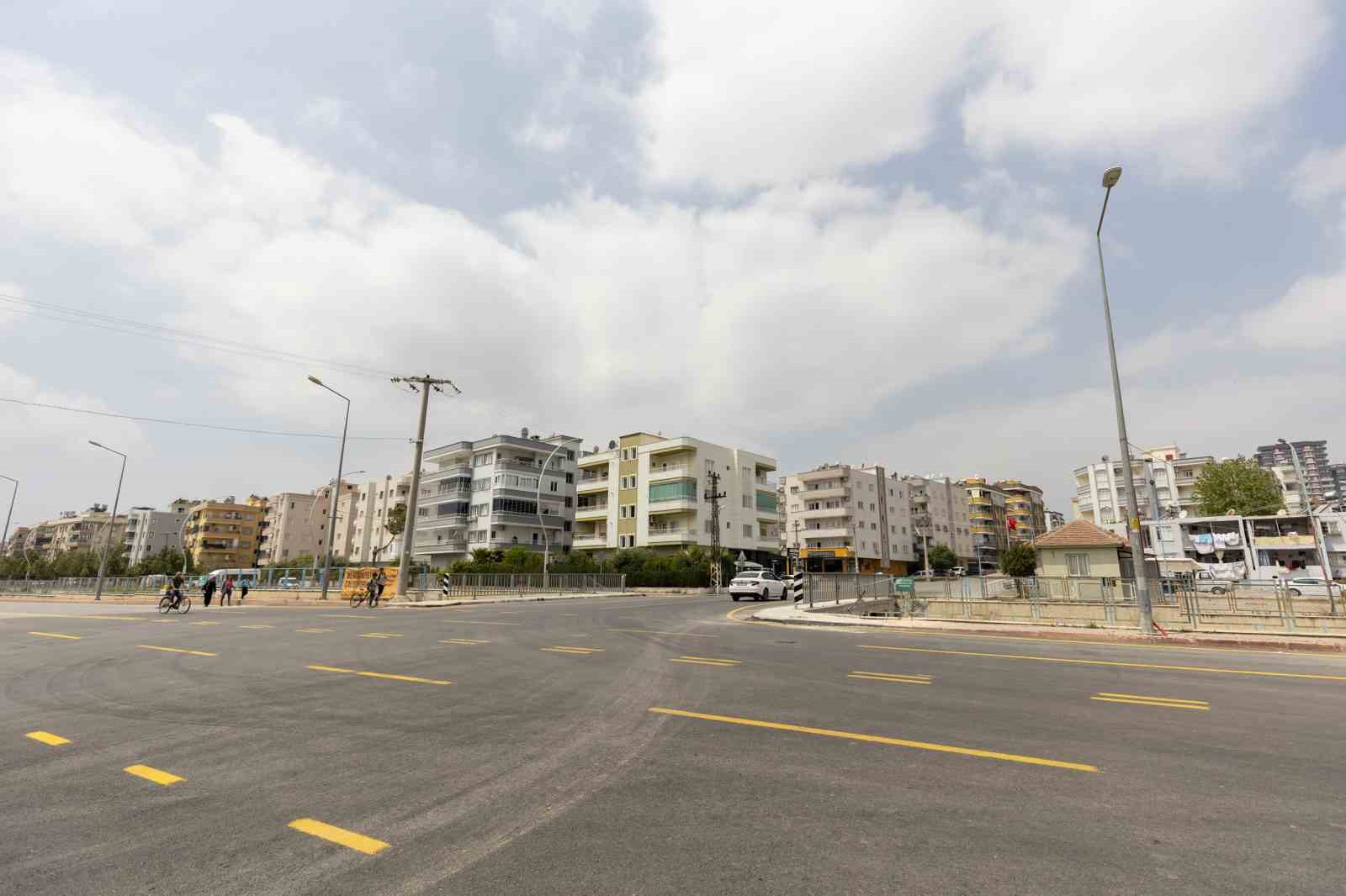 Tarsus’ta inşa edilen yeni köprü hizmete açıldı
