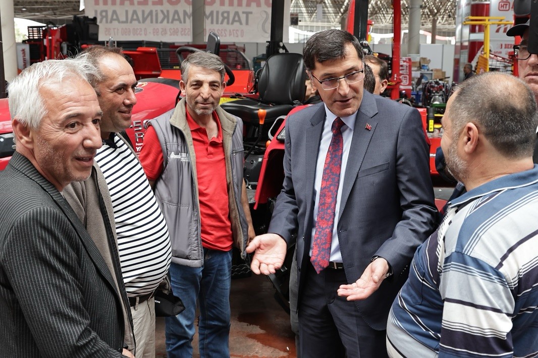 Başkan Eyüp Kahveci: "Üreticimizin her zaman yanındayız"