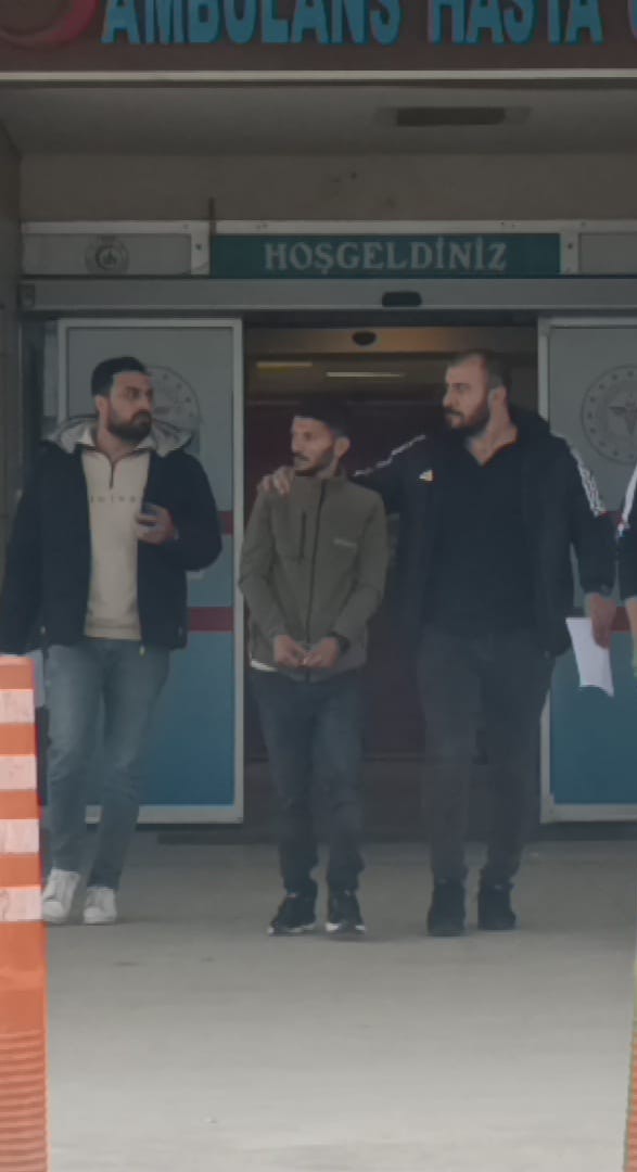 Kredi vaadiyle 19 yaşındaki gencin 300 bin TL&rsquo;sini alan dolandırıcı tutuklandı
