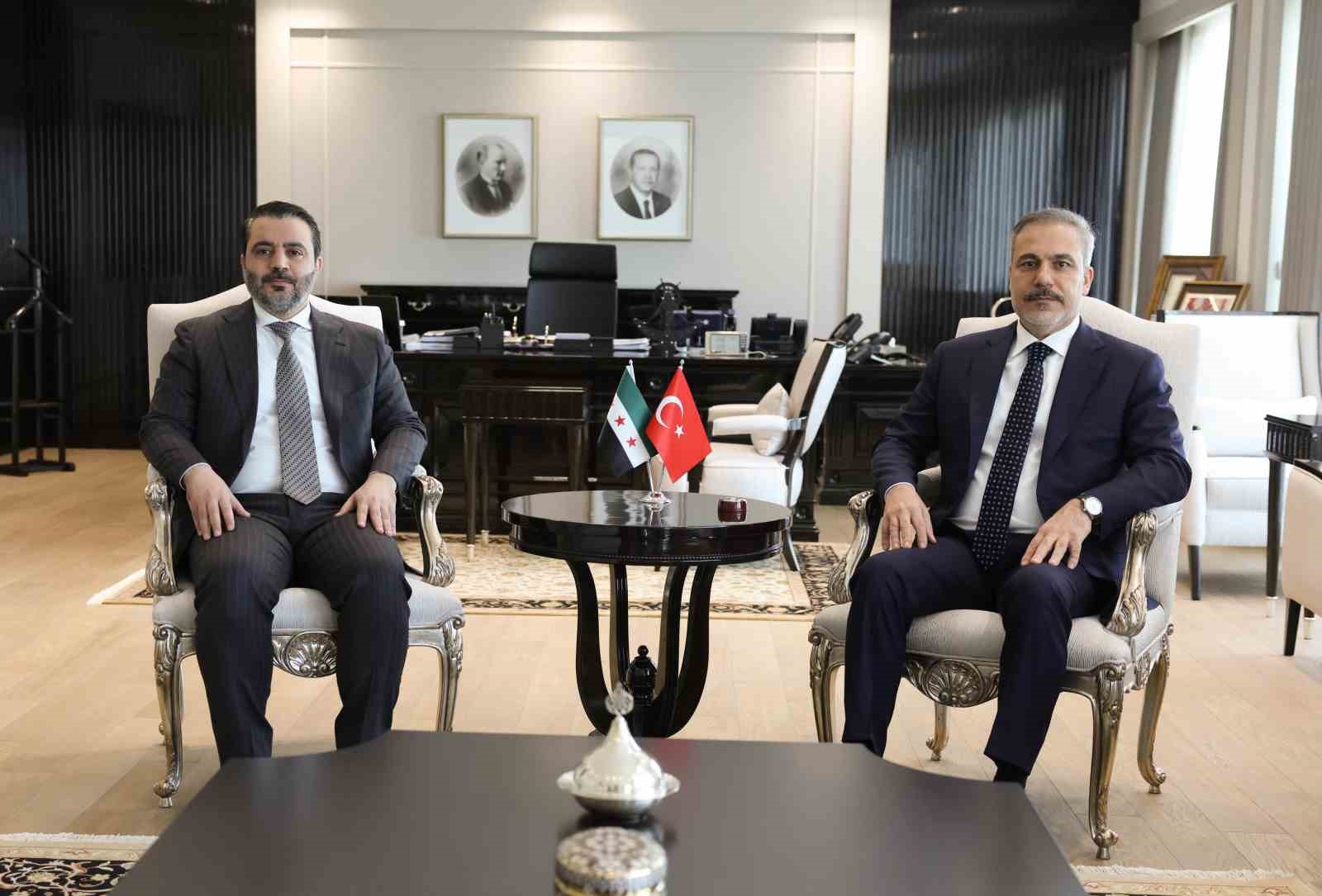 Dışişleri Bakanı Fidan, Suriyeli mevkidaşıyla bir araya geldi
