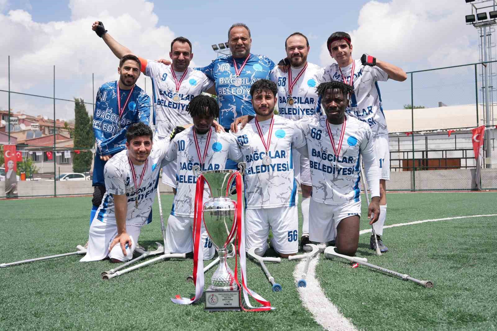 Bağcılar Belediyesi Ampute Futbol Takımı S&uuml;per Lig&rsquo;e y&uuml;kseldi
