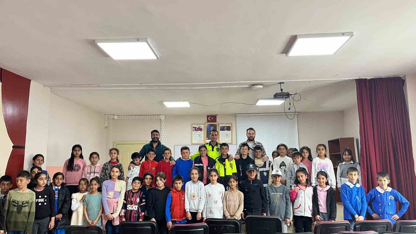 Diyadin’de "Bir kural, bir ömür" etkinliği düzenlendi