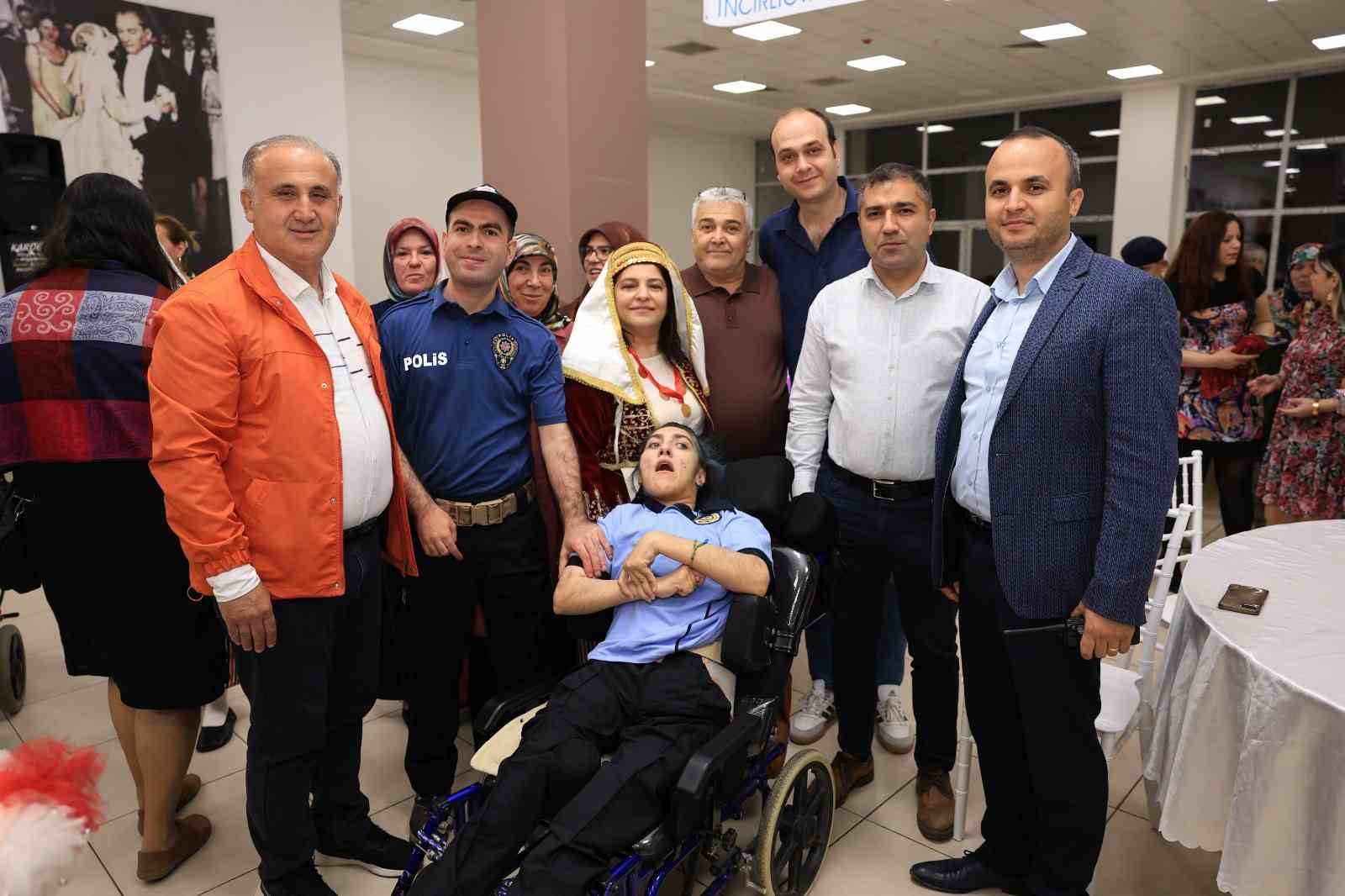 İncirliova’da engelli gençler için asker kınası
