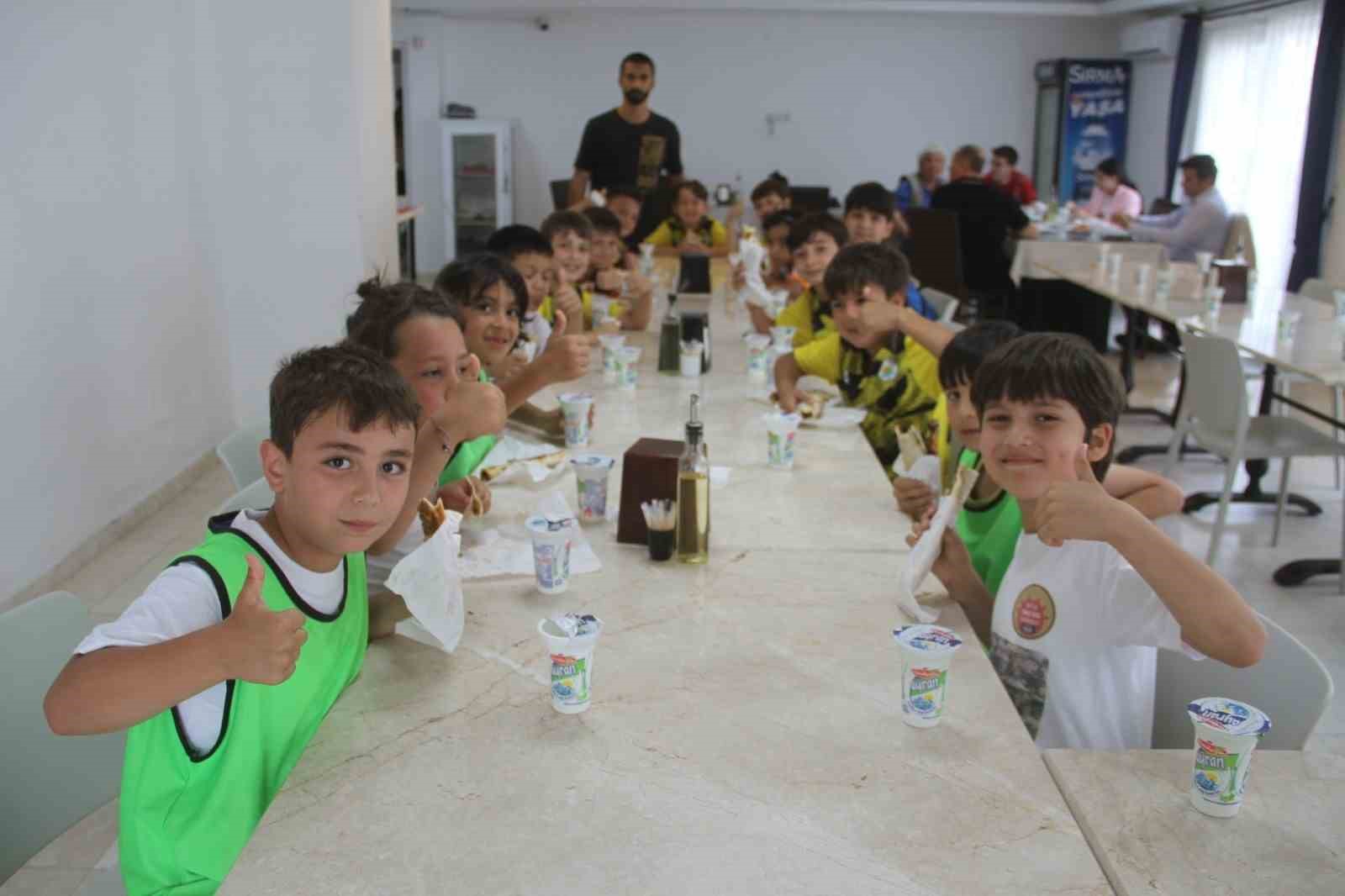 Fethiyespor, "Geleceğin Yıldızlarını Arıyor" turnuvası başladı
