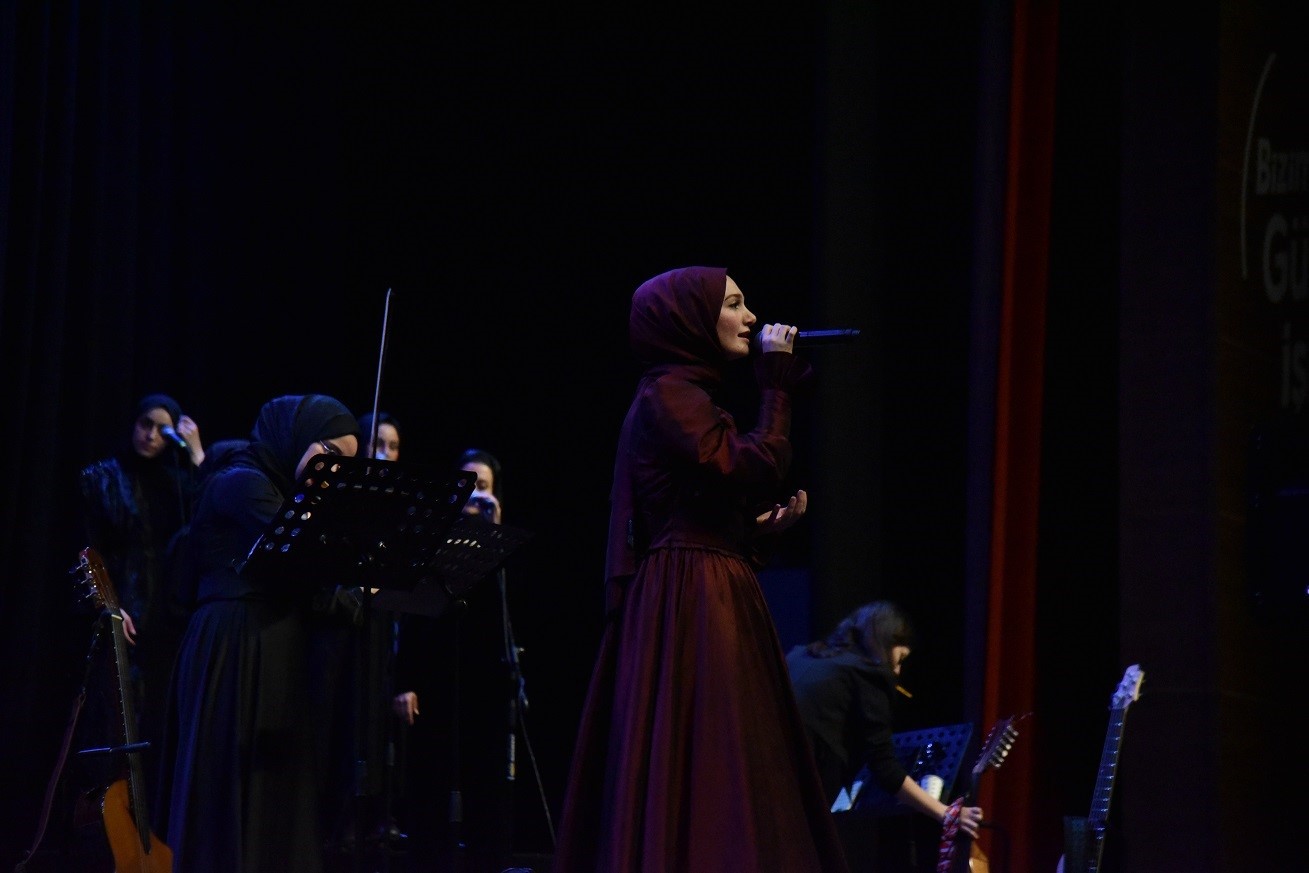 Başiskele&rsquo;de kadınlara &ouml;zel konser
