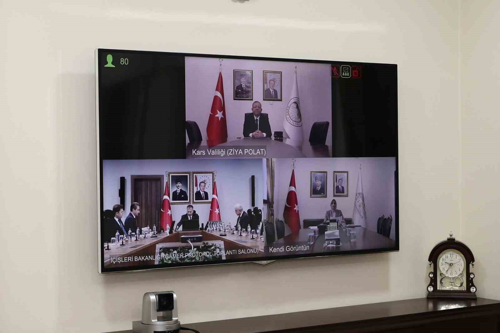 Vali Yiğitbaşı, Bakan Yerlikaya ile video konferans ile g&ouml;r&uuml;şt&uuml;
