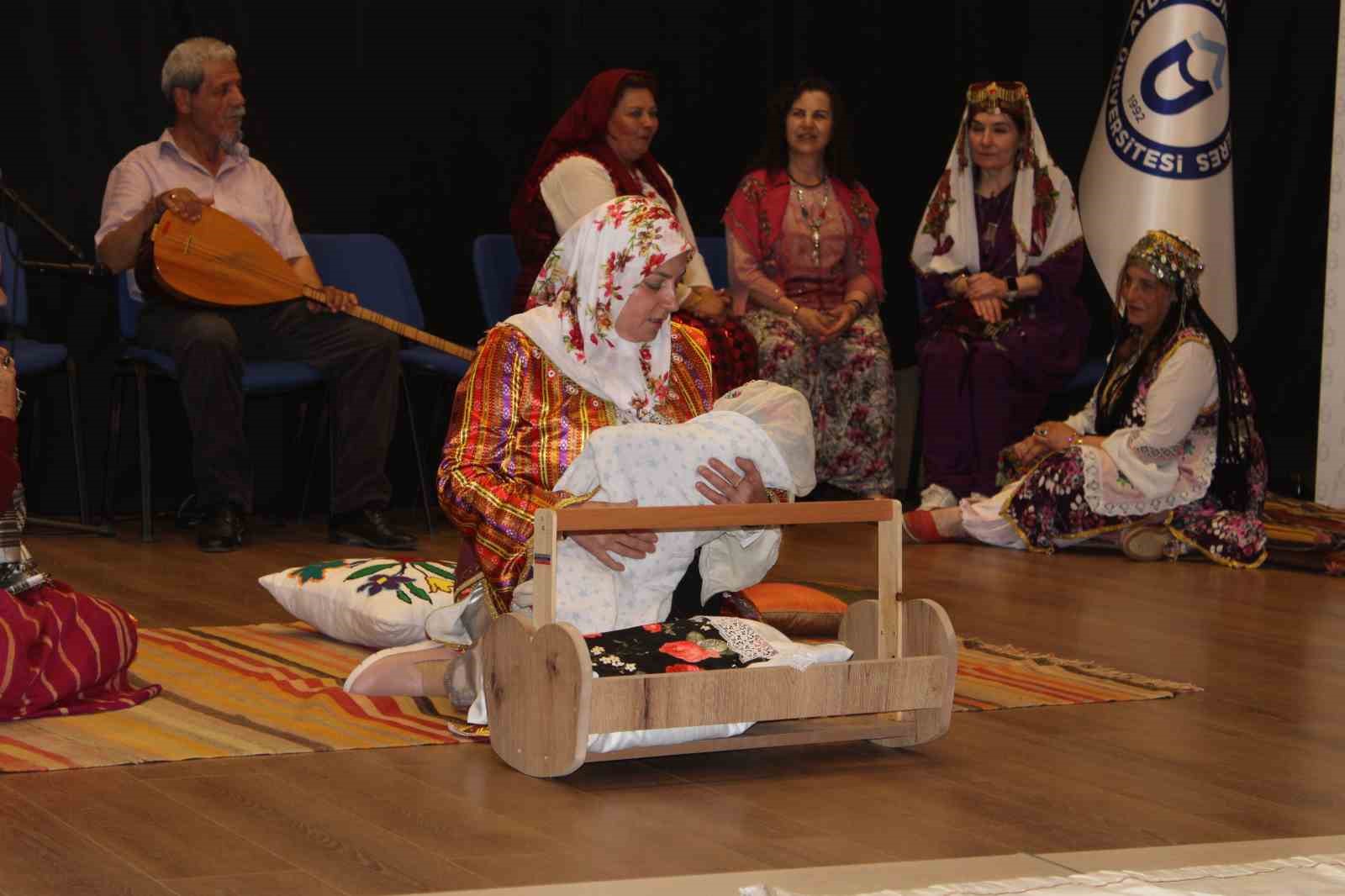 Sessiz çığlığın simgesi ‘Mor Cepken’ gençlerden tam not aldı