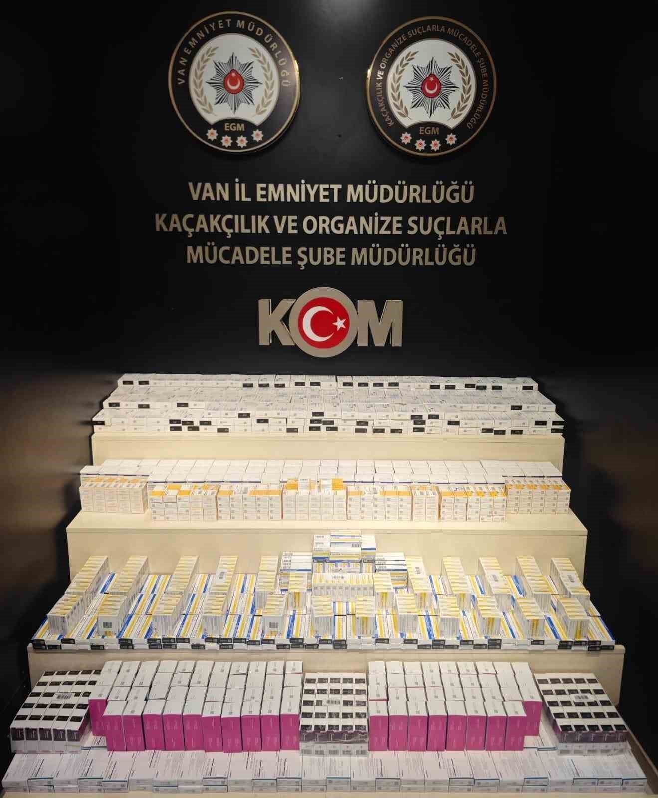 Van&rsquo;da g&uuml;mr&uuml;k ka&ccedil;ak&ccedil;ılığı operasyonu
