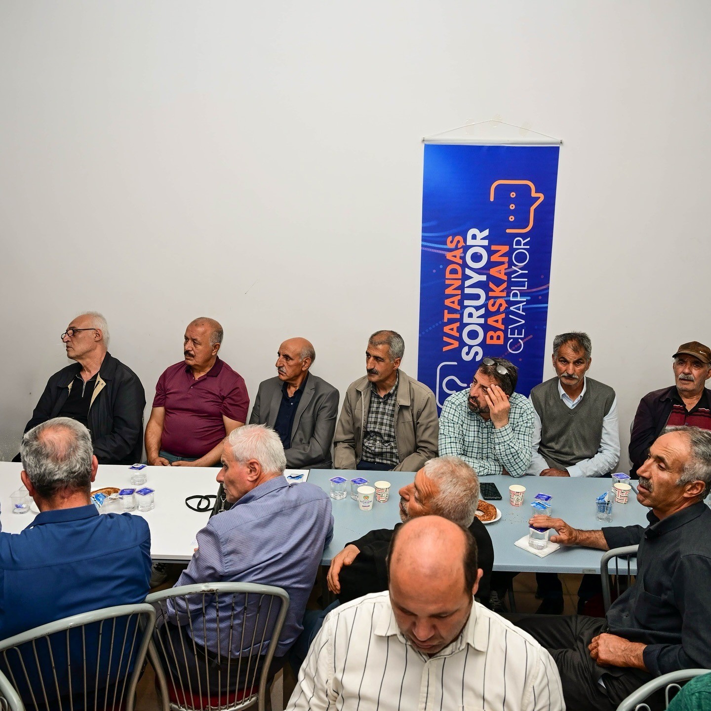 Tecde Mahallesi&rsquo;nde "Vatandaş soruyor, başkan cevaplıyor" toplantısı
