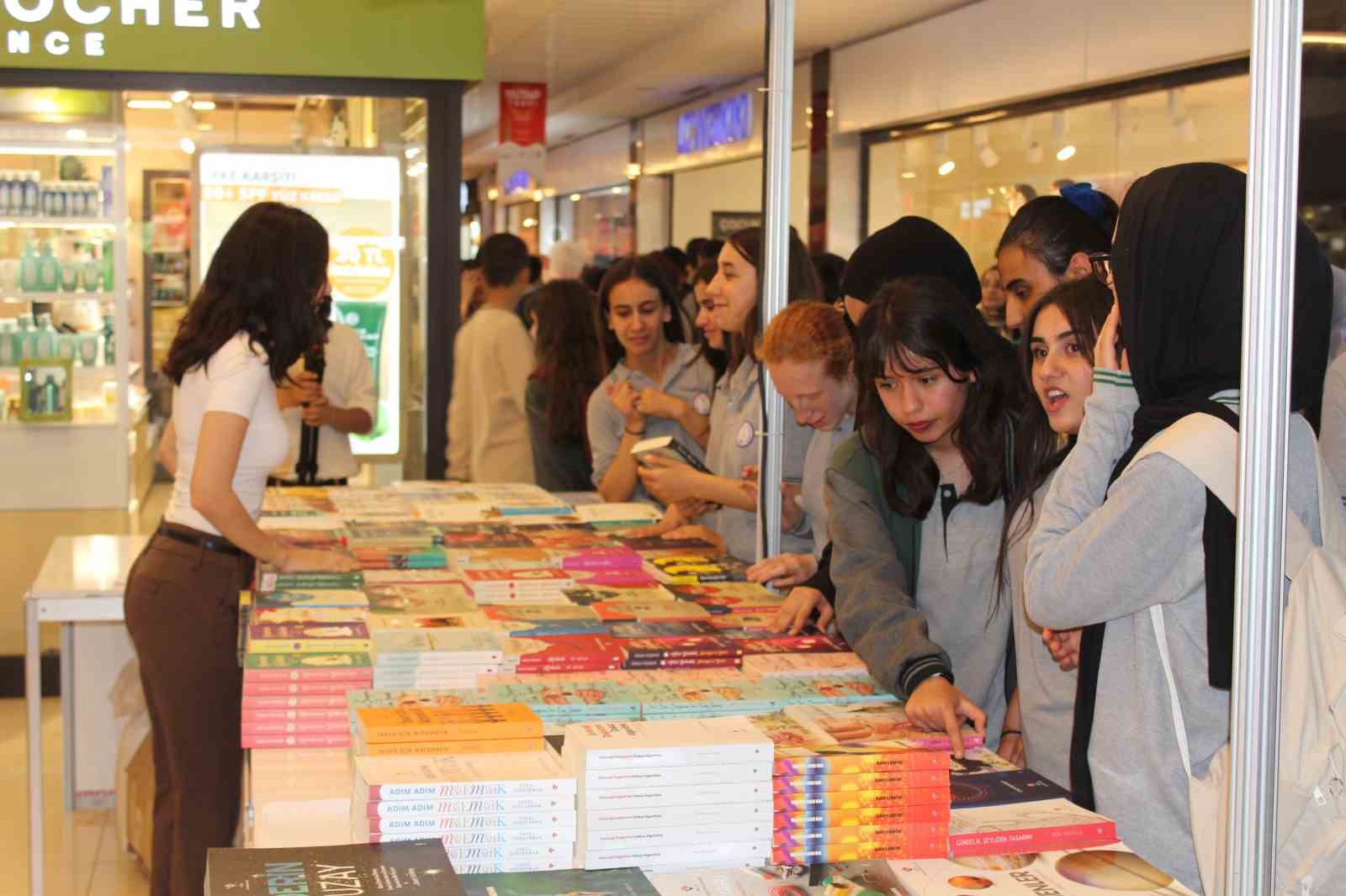 Siirt’te 11. Kitap Fuarı açıldı