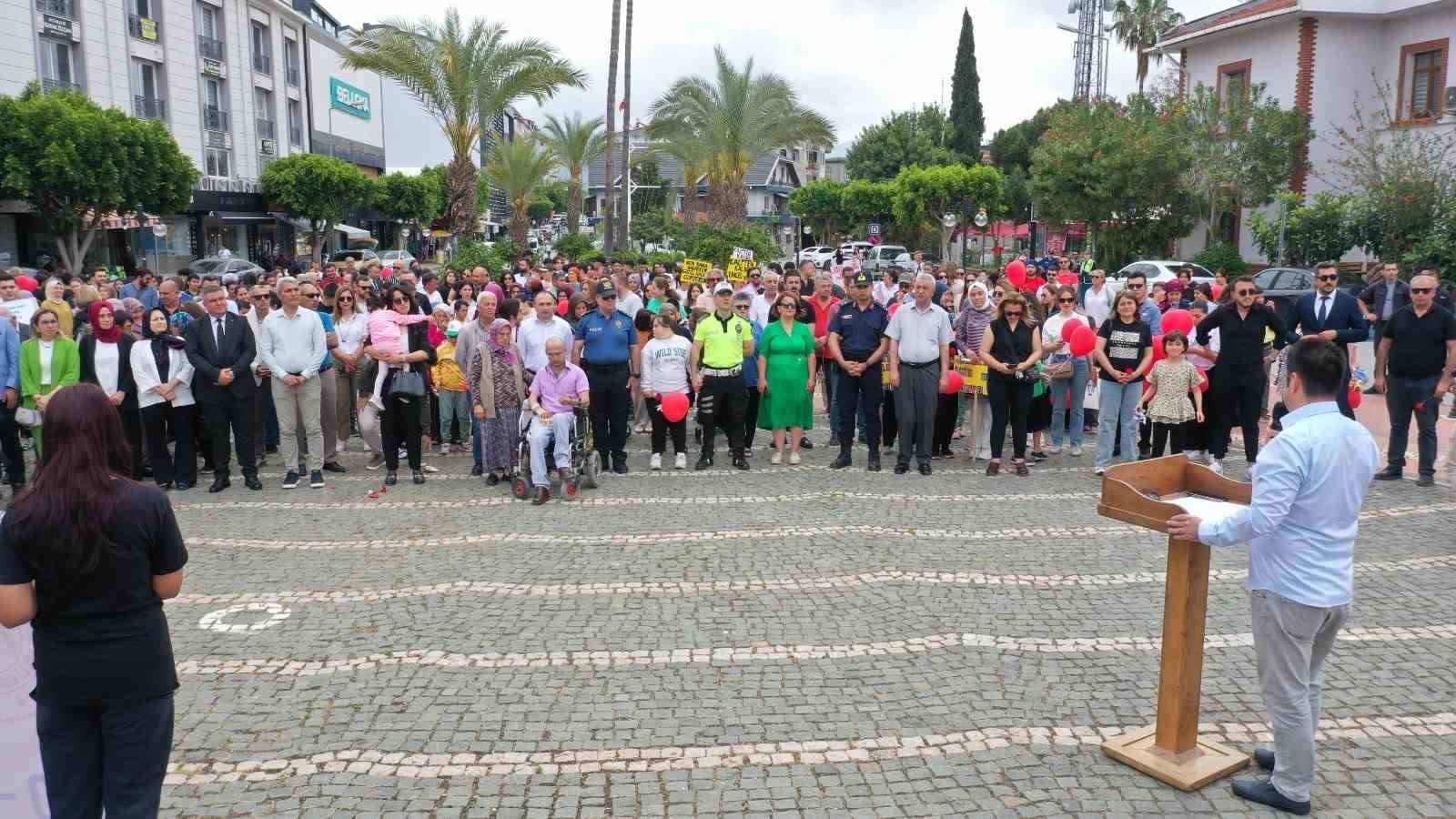 Gazipaşa&rsquo;da Engelliler Haftası dolayısıyla farkındalık y&uuml;r&uuml;y&uuml;ş&uuml;
