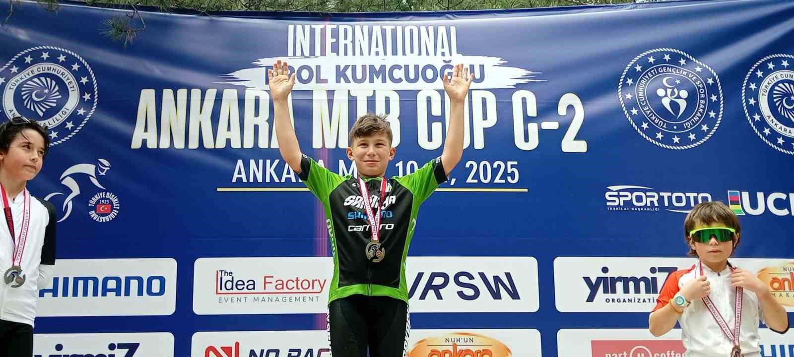 Sakarya Büyükşehir sporcuları başarılarıyla göz dolduruyor