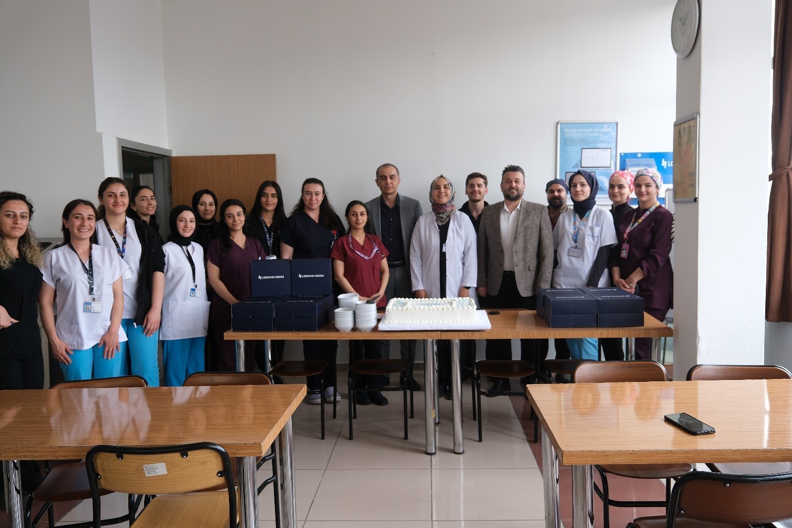 Lokman Hekim Hastanesinde Hemşireler Günü kutlaması