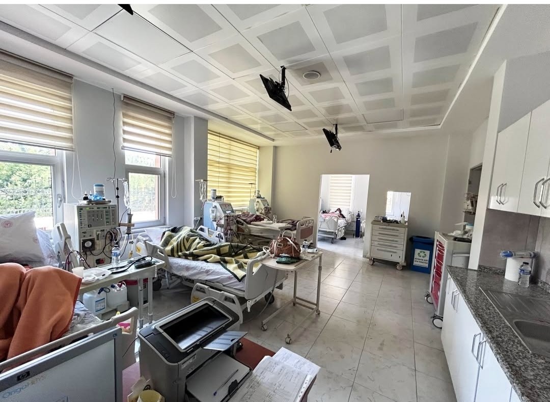 Şaphane Devlet Hastanesi&rsquo;nde diyaliz &uuml;nitesi hizmete girdi
