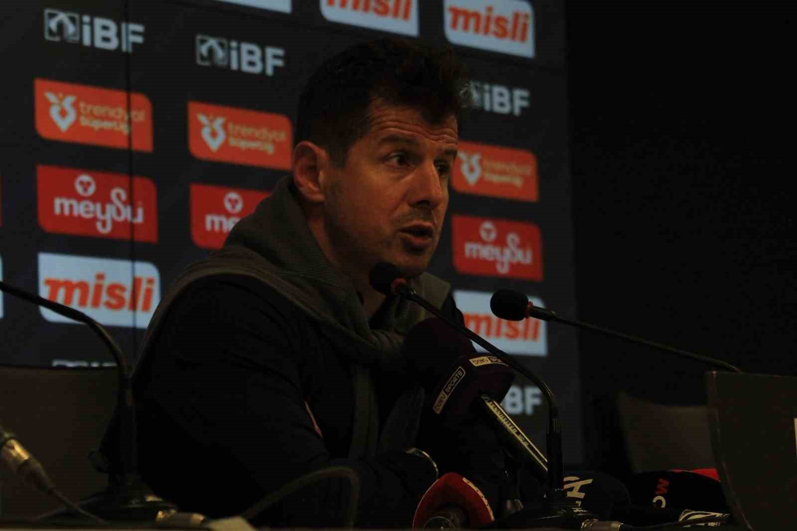 Emre Belözoğlu: "Deplasman adına kötü bir performans"