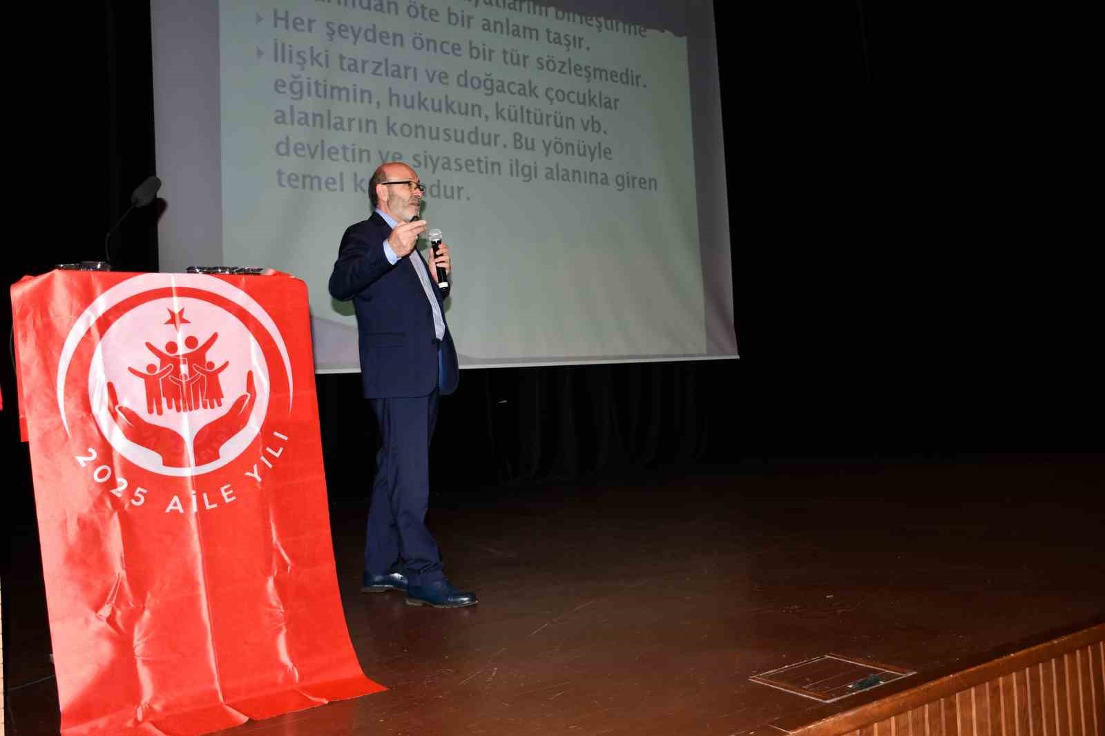 Vezirköprü’de Aile Buluşması Bilim Şenliği

