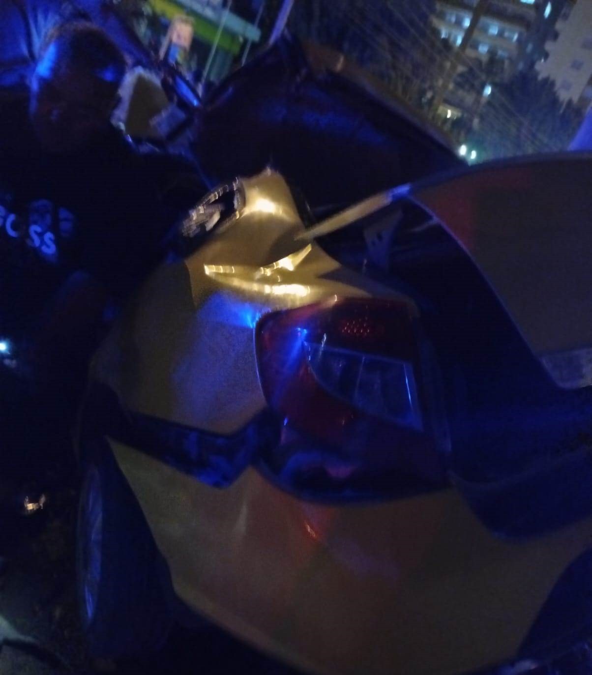 Kontrolden çıkan taksi elektrik direğine çarptı: 2 ölü