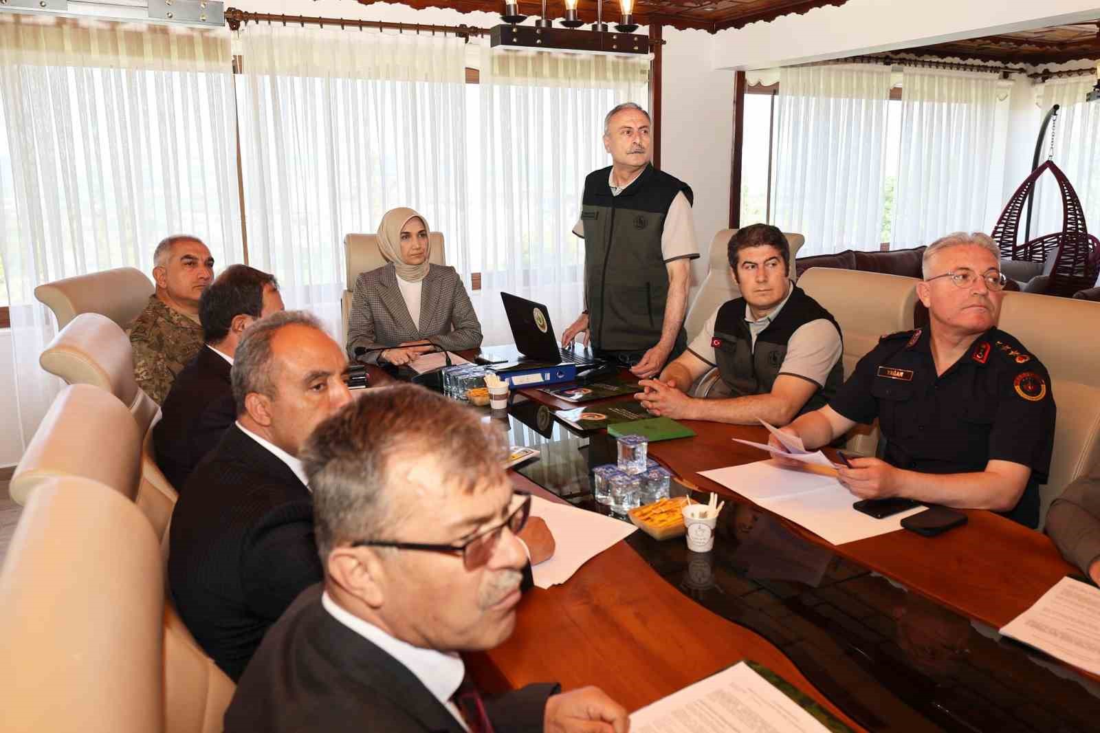 Afyonkarahisar’da orman yangınlarına karşı seferberlik