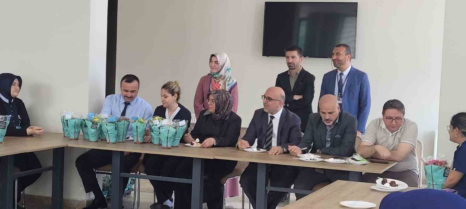 Afyonkarahisar’da Hemşireler Haftası’na anlamlı etkinlik
