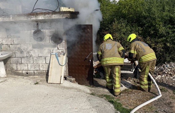 Gönen’de mermer atölyesinde çıkan yangın kısa sürede söndürüldü