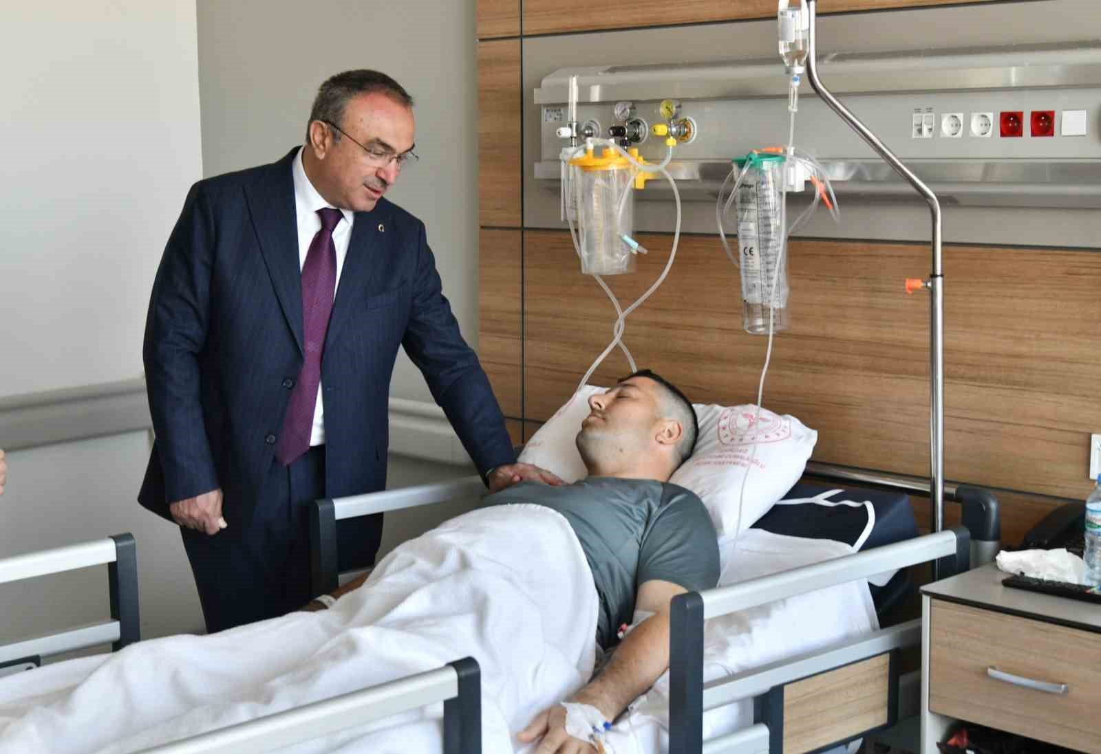 Polise &ccedil;arpıp ka&ccedil;an o s&uuml;r&uuml;c&uuml; tutuklandı
