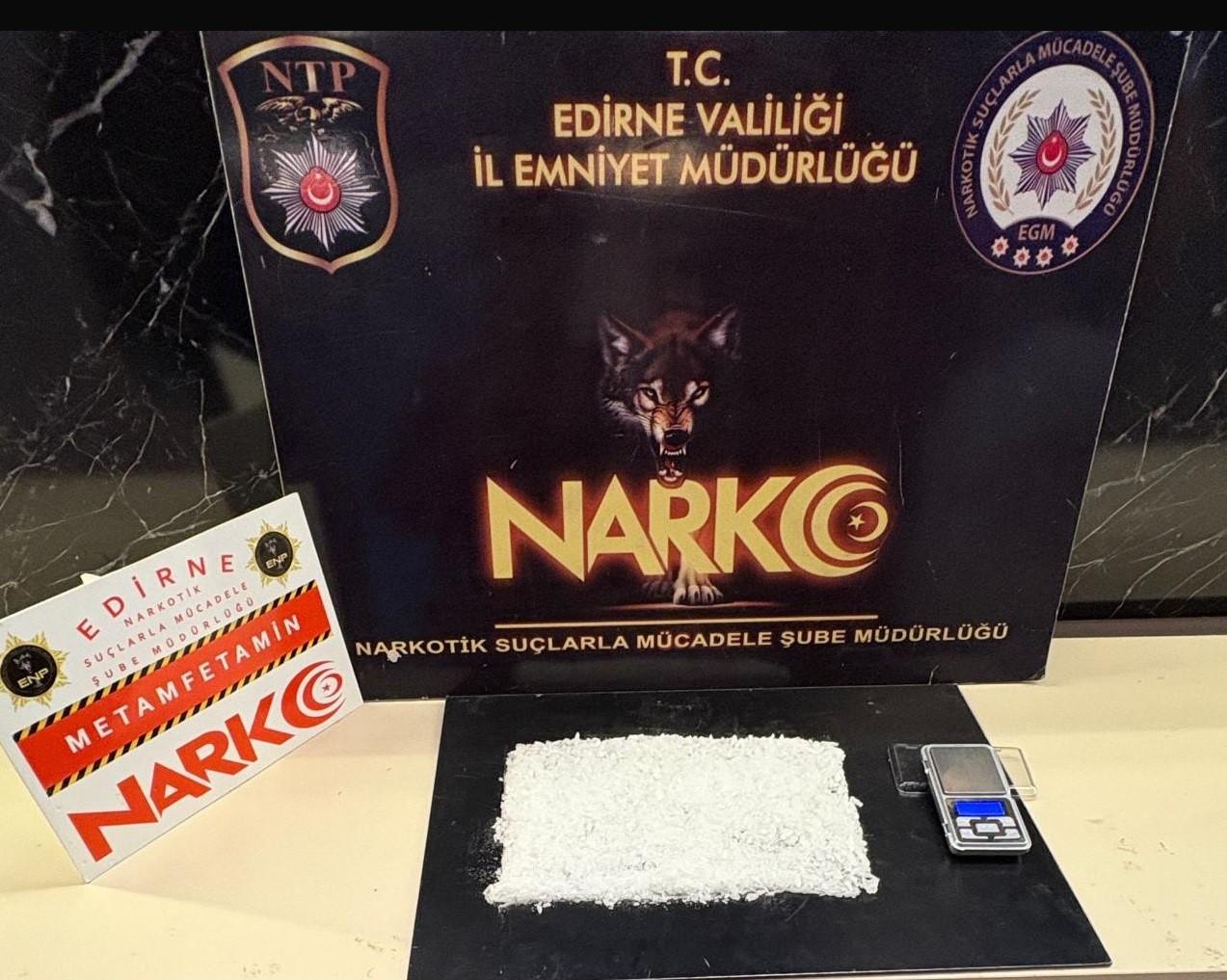 Uyuşturucu operasyonunda 3 şahıs tutuklandı