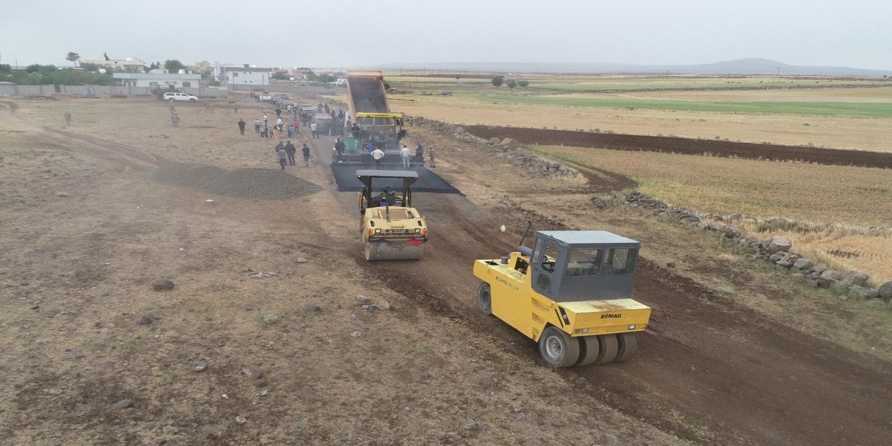 Şırnak’ta BSK asfalt serimi başladı