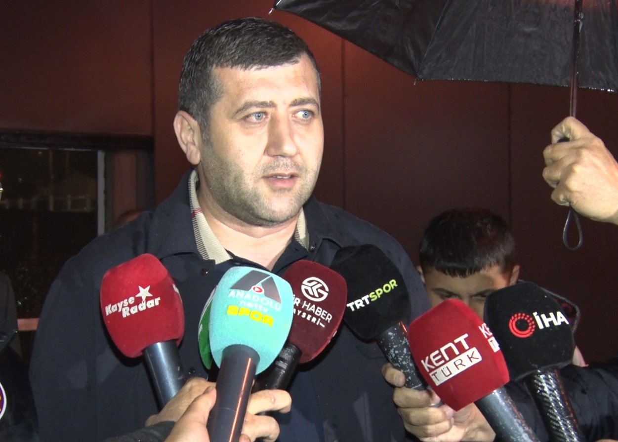 Ersoy: "Kayserispor bu seneyi çok büyük problemlere rağmen atlattı"