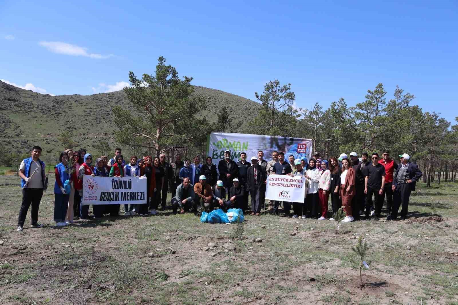 Üzümlü’de fidanlar toprakla buluştu