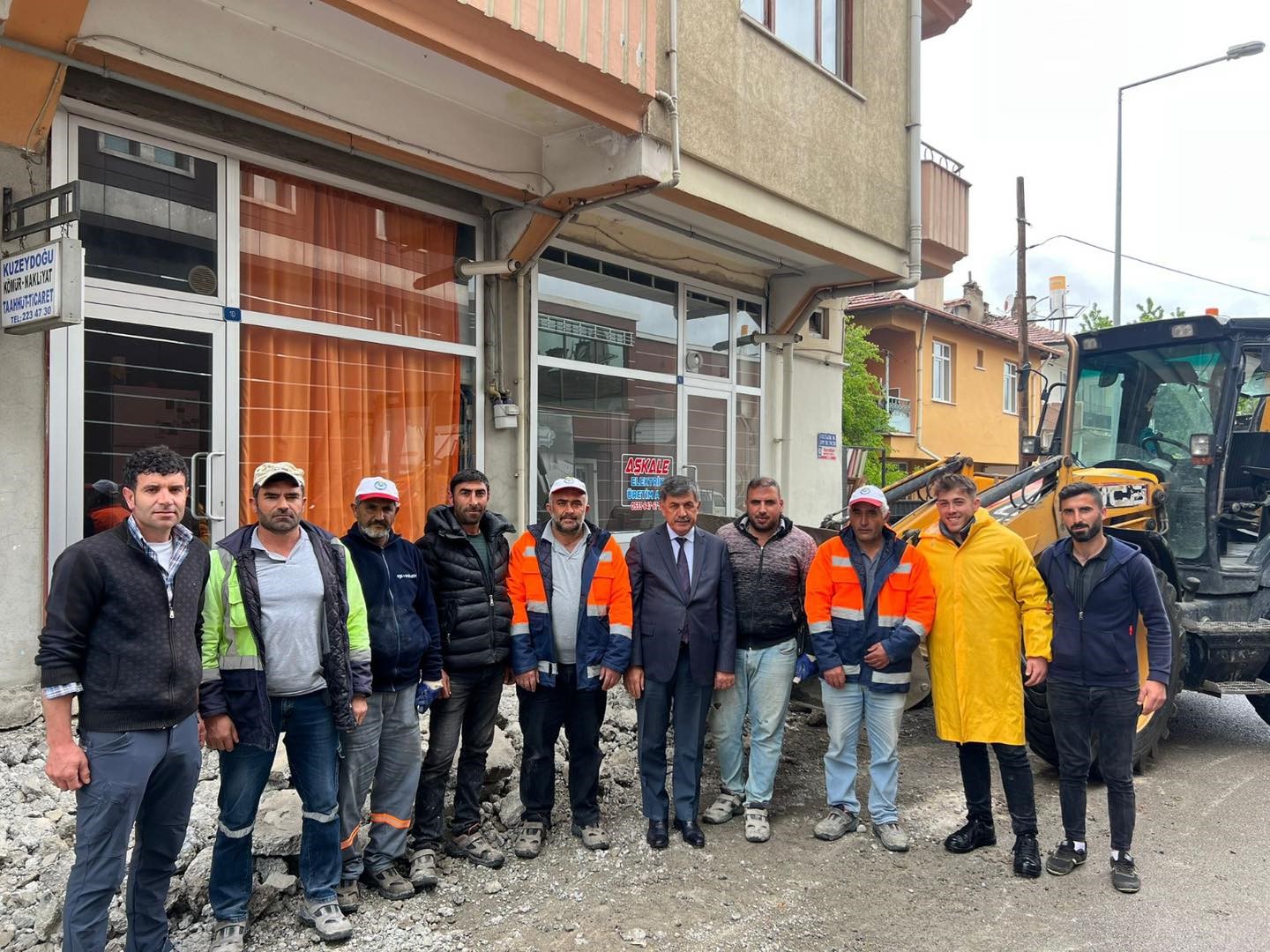 Başkan Aksun, sahada görev yapan personelleri denetledi
