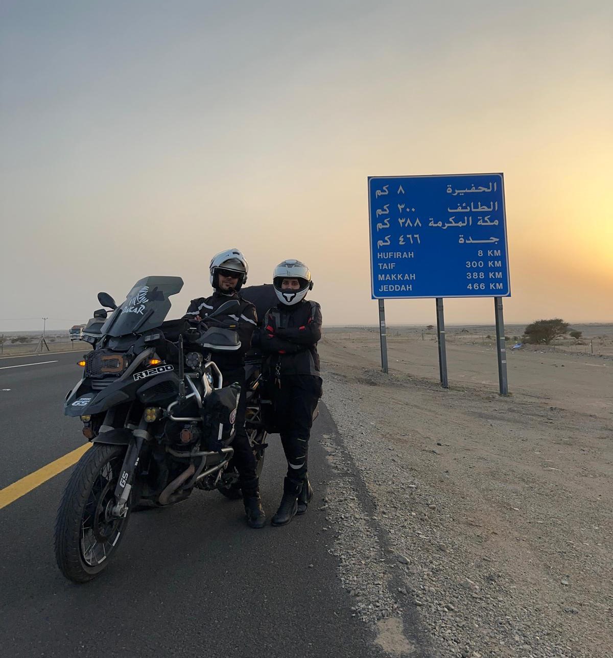 Motosikletle macera dolu Umre yolculuğu