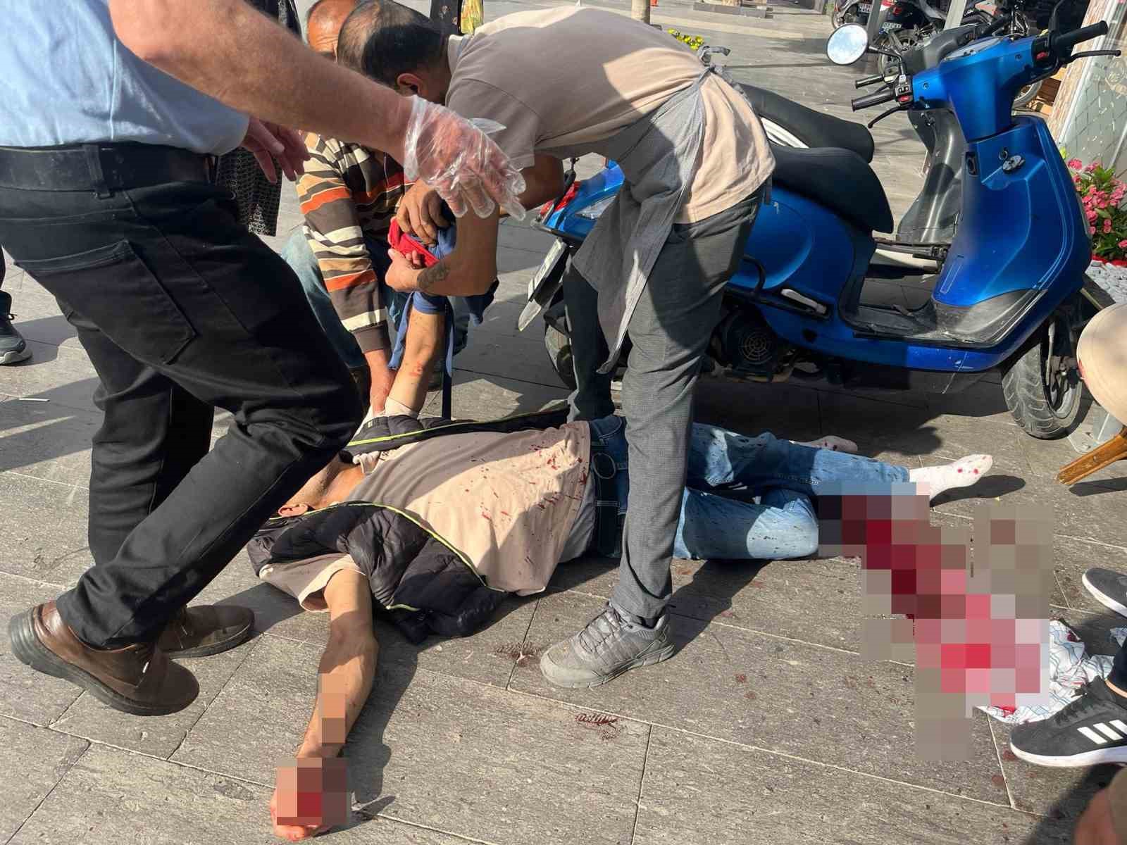 Serik’te bıçaklı kavgada 1 kişi yaralandı