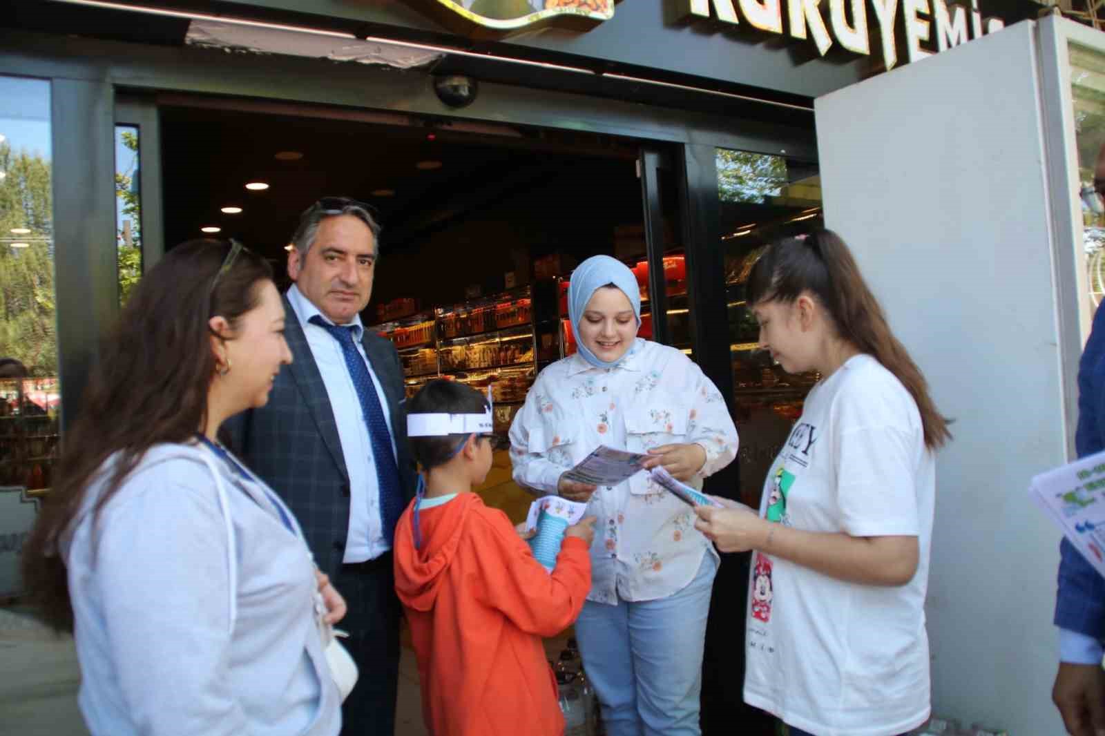 Gediz&rsquo;de Engelliler Haftası farkındalık standıyla başladı
