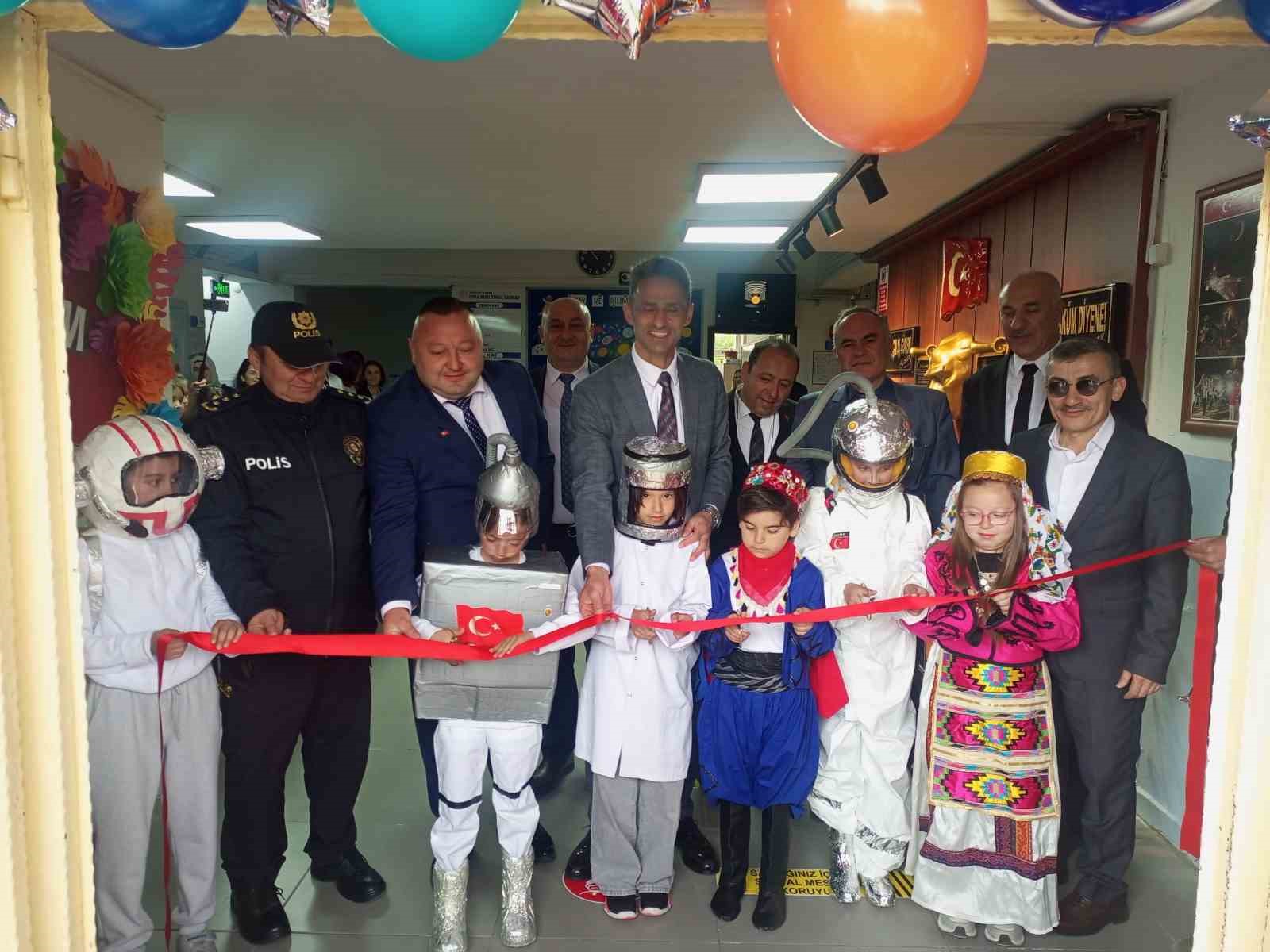 &Ccedil;aycuma&rsquo;da &rsquo;Uzay ve Bilim Sokağı&rsquo; a&ccedil;ıldı
