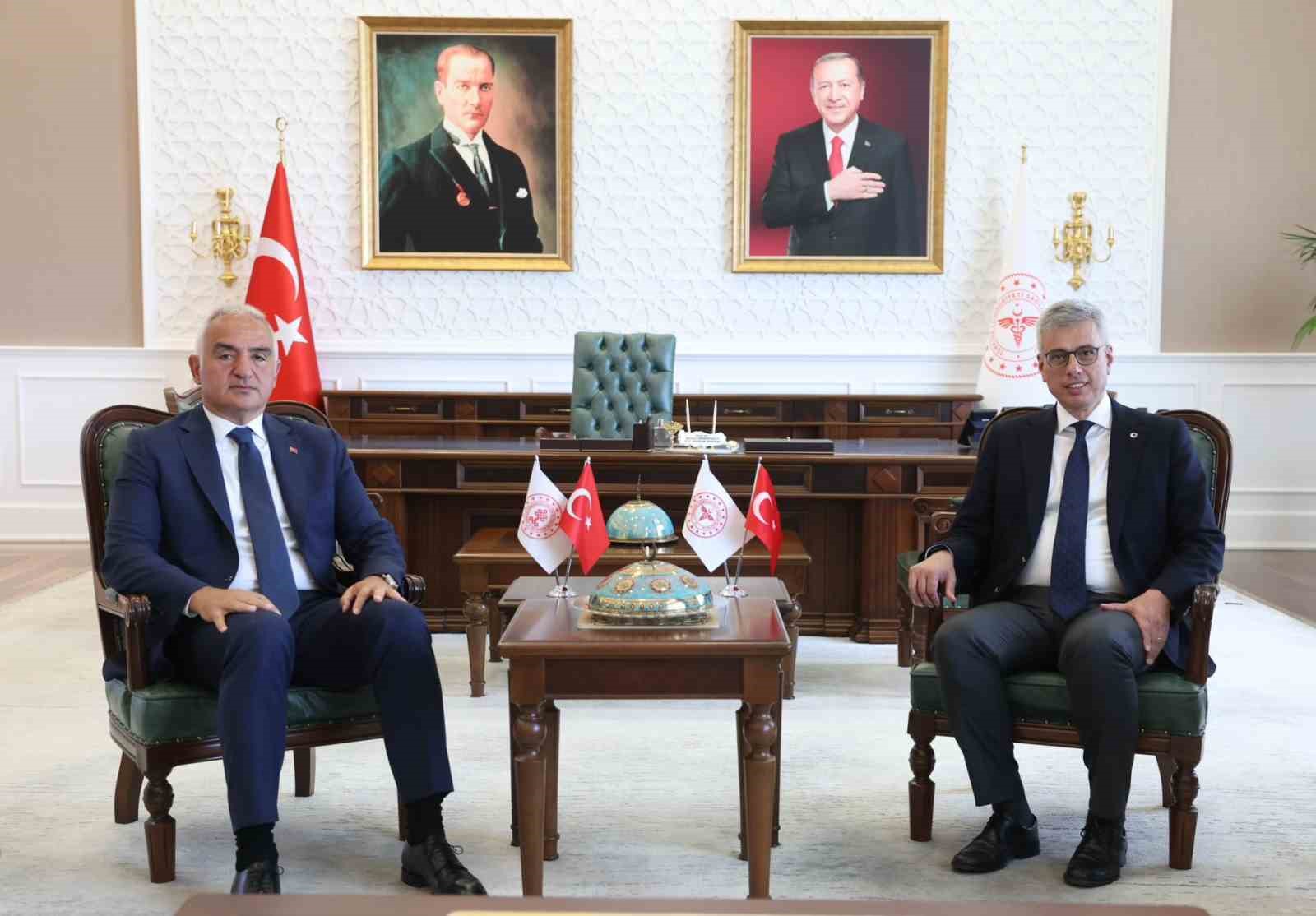 K&uuml;lt&uuml;r ve Turizm Bakanlığı ve Sağlık Bakanlığından Uluslararası Sağlık Turizmi Alanında İş Birliği
