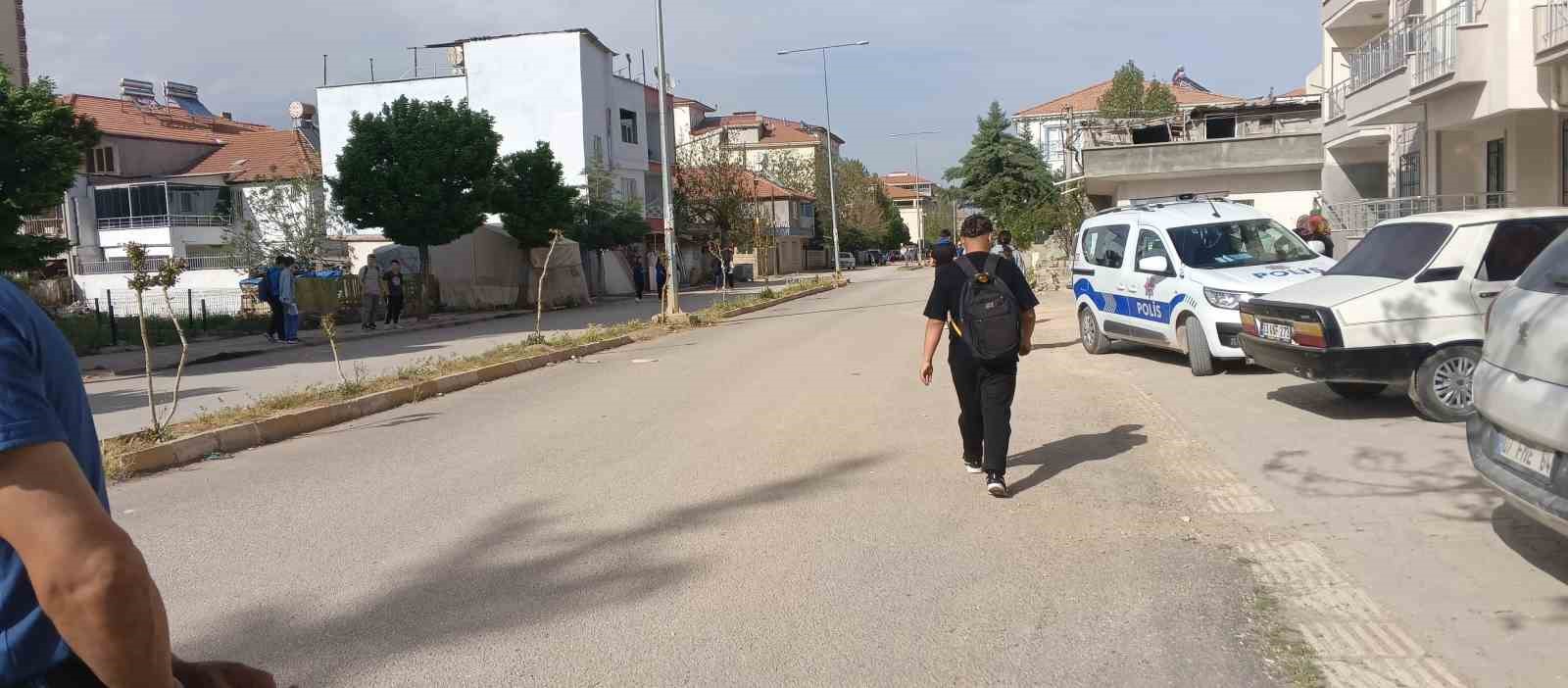 Adıyaman&rsquo;da motosiklet devrildi: 2 yaralı
