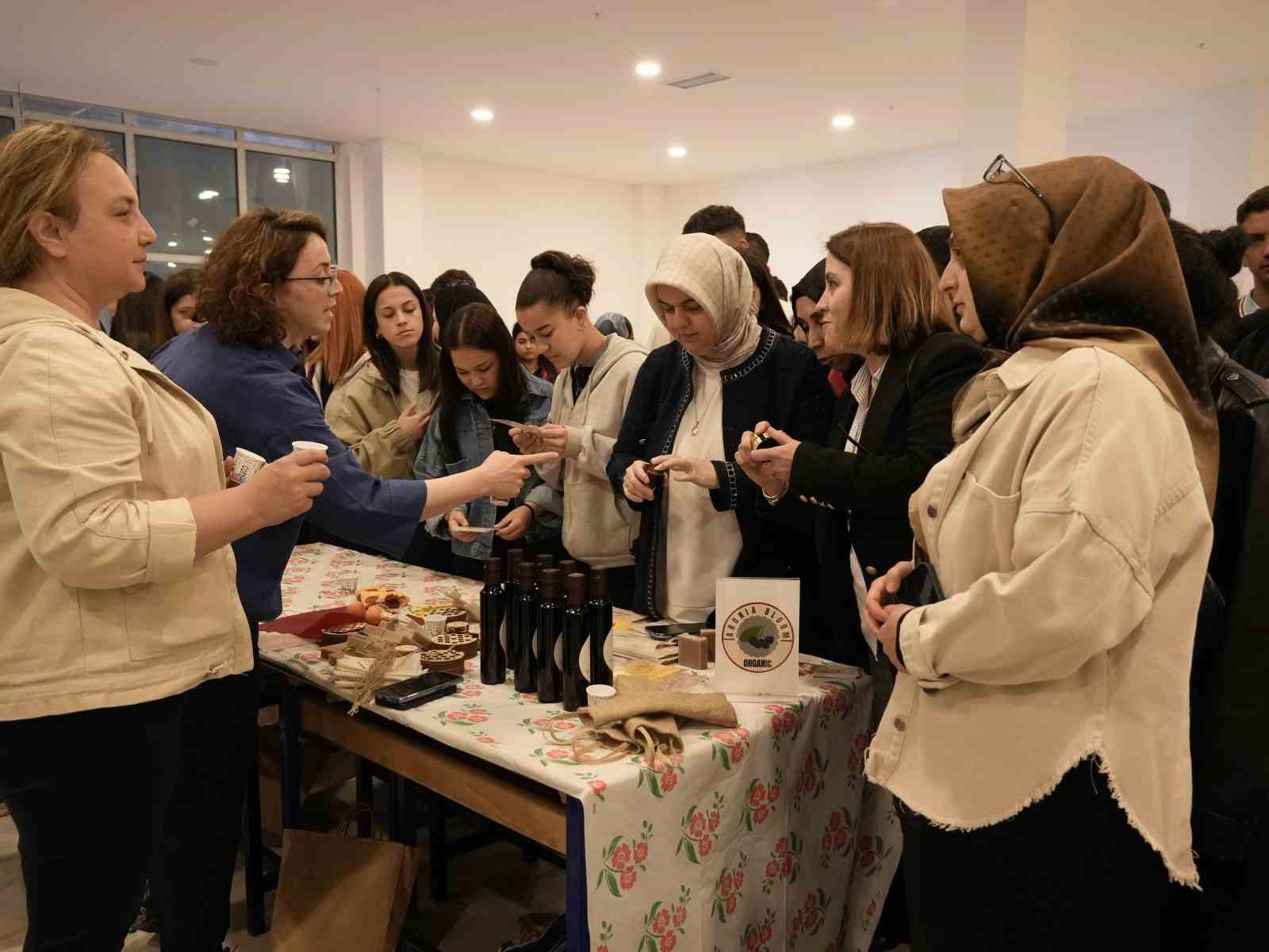 Bilim merkezi doğal ürünlere ev sahipliği yaptı