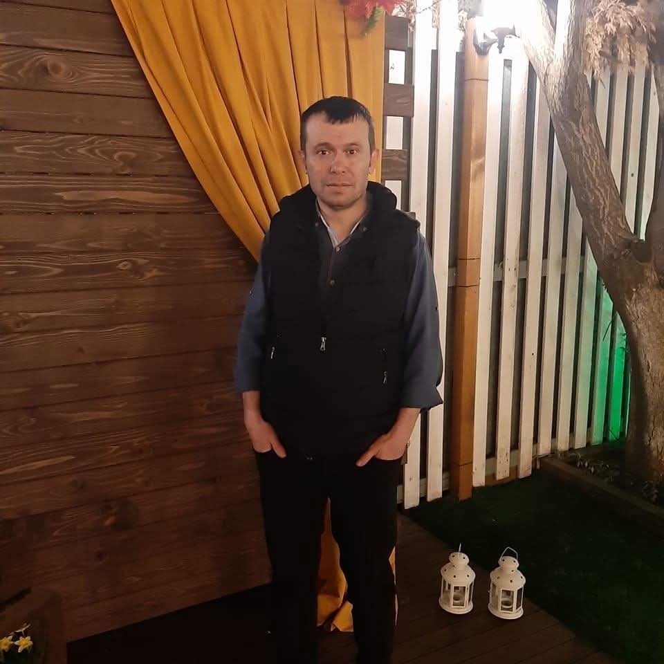 Karadeniz Ereğli&rsquo;de tır ile &ccedil;arpışan motosikletin s&uuml;r&uuml;c&uuml;s&uuml; hayatını kaybetti
